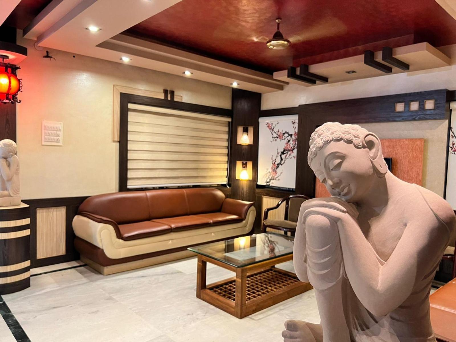 Hotel Lee Garden Near To Blue Flag Beach 500 Mtrs Puri Esterno foto