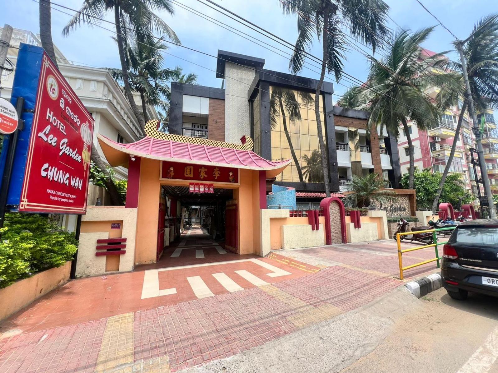 Hotel Lee Garden Near To Blue Flag Beach 500 Mtrs Puri Esterno foto